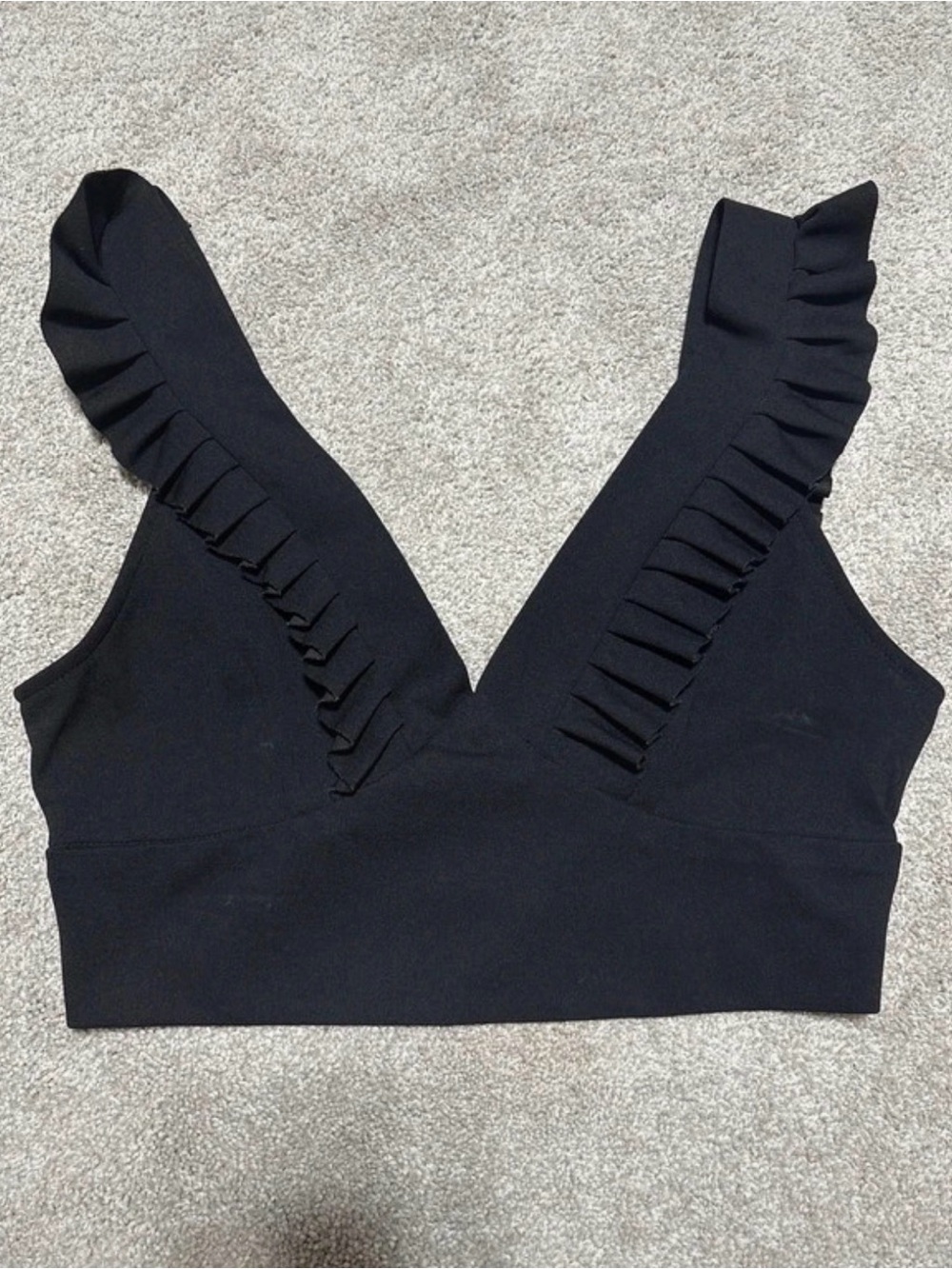 SHEIN Black Ruffle V-Neck Crop Bralette